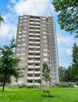Bremen - Schwachhausen / 2-Zimmer-Wohnung mit Balkon und Keller, Fassadensanierung inklusive - Bremen