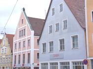Einmalige Gelegenheit: 4 Gebäude mit Innenhof und Hinterhof in direkter Nähe zur Fußgängerzone in der Altstadt - Nördlingen