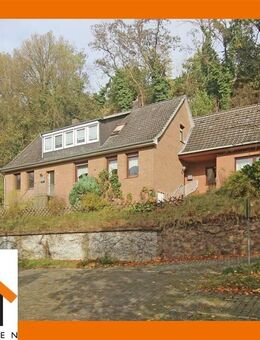 * Wohnhaus mit 3 Wohneinheiten * Hafenblick * Immobilie mit viel Potential * großes Grundstück * - Lauenburg (Elbe)