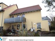 Dachgeschosswohnung mit Balkon und Stellplatz im 1. OG. in sehr guter Lage in Neumarkt - Neumarkt (Oberpfalz)