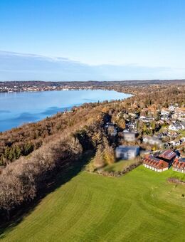 Neubau: Mittelhaus mit privater Liegeinsel in idyllischer Lage und Seeblick - Berg (Regierungsbezirk Oberbayern)