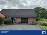 Solides Einfamilienhaus mit Gewerbehalle und Ausbaupotential - Geldern
