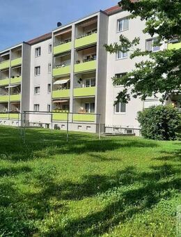 Attraktive 3-Raum-Eigentumswohnung mit Balkon im EG in beliebter Wohngegend von 01796 Pirna zu verkaufen! - Pirna