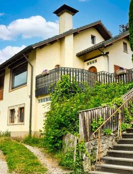 Verkauf OHNE Mieter! Charmantes Haus mit Potential, Garten und Garage - Lennestadt
