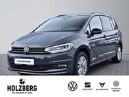 VW Touran, 1.5 TSI Highline 7STZ, Jahr 2022 - Braunschweig