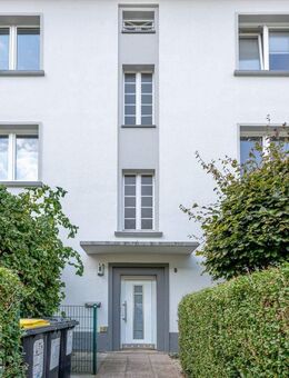 Altbautraum im Herzen des Kreuzviertels: 3 Zimmer mit Sonnen-Balkon! - Dortmund