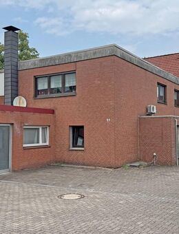 Zwei Häuser - ein starkes Konzept: Wohnen & Vermieten in Voerde-Friedrichsfeld! - Voerde (Niederrhein)