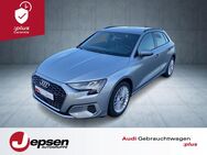 Audi A3, Sportback Advanced 30 TDI, Jahr 2023 - Saal (Donau)