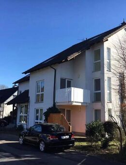 Schöne und ruhig gelegene Maisonette-Wohnung mit Aussicht ins Grüne - Overath