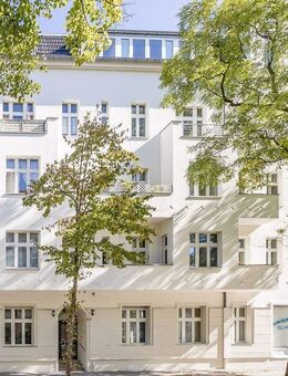 Willkommen über den Dächern - stilvolle DG-Wohnung mit Charme und Weitblick! Renoviert & Bezugsfrei! - Berlin