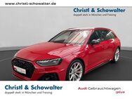 Audi RS4, Avant quattro 280Km h °, Jahr 2021 - Freising