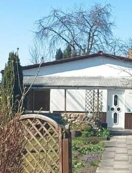 ATTRAKTIVES GRUNDSTÜCK - MIT KLEINEM BUNGALOW - IN SCHÖNEICHER RUHELAGE... - Schöneiche (Berlin)