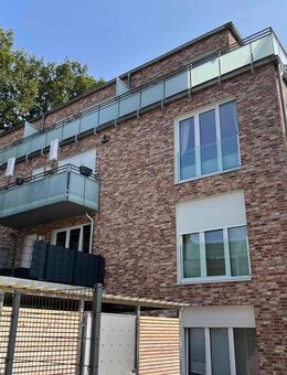Wohnen über zwei Ebenen // Exklusive 3,5 Zi.-Whg. inkl. EBK, 2 Duschbädern & 2 Dachterrassen. - Hamburg