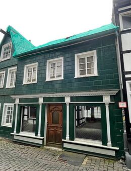 Sanierungsbedürftiges, denkmalgeschützes Wohnhaus mit kleiner Gewerbeeinheit - Monschau