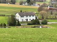 Einfamilienhaus mit Einliegerwohnung in landschaftlich reizvoller Alleinlage am Fuße des Wiehengebirges - Bad Essen