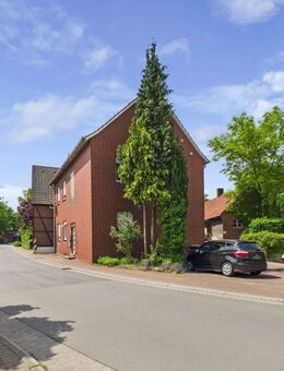 Raum für Visionen: Zweifamilienhaus in Lüdinghausen wartet auf Ihre Ideen - Lüdinghausen