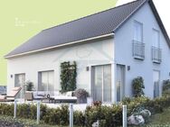 Neue EH-40-Stadtvilla und alte Doppelhaushälfte mit 1.109 m² Garten in Ortsrandlage von Schöngleina - Schöngleina