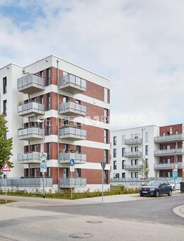 + Ein Platz am See für Singles und Pärchen + - Schwerin