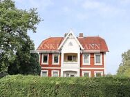 Stadtvilla mit Baugrundstück in Quickborn - Quickborn (Landkreis Pinneberg)