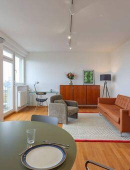 Hoch hinaus: Frisch sanierte City-Wohnung mit atemberaubendem Blick - Berlin