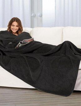 Einschlagdecke Ärmeldecke, Gözze, mit Brusttasche und integrierter Handytasche, Kuscheldecke