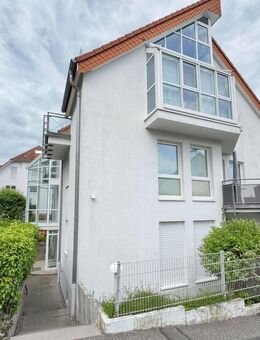 Charmante 3-Zimmer-Wohnung mit Balkon - Friedrichsdorf