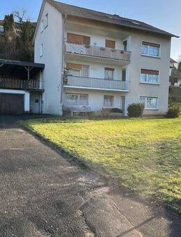 Zweifamilienhaus in ruhiger, zentraler Lage von Sontra mit Ausbaupotenzial! (MA-6317) - Sontra