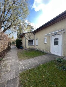 Verkauf eines 96 qm eingeschossigen Reihenhauses in sehr ruhiger Anliegerstraße nahe des Nymphensees - Falkensee