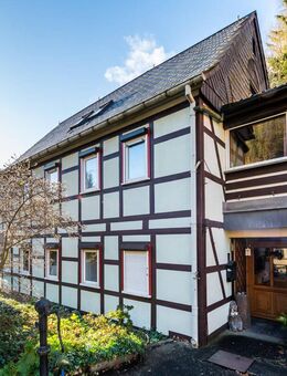 Attraktives Zweifamilienhaus mit 3 Ferienwohnungen in der schönen Sächsischen Schweiz - Bad Schandau