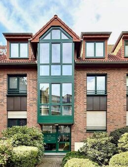 Charmante 3-Zimmer-Eigentumswohnung in ruhigem 6-Familienhaus inkl. TG-Stellplatz - Düsseldorf