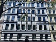 Holtenauer Str. 211, helle Altbauwohnung in wunderschönem Jugendstil, Balkon & Dielenfussboden - Kiel
