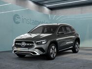 Mercedes GLA 200, , Jahr 2023 - München