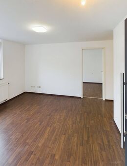 *RESERVIERT* Gemütliche 2-Zimmer-Wohnung mit Einbauküche in Leonberg - Leonberg (Baden-Württemberg)