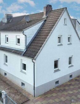 Sonnenbaden: DHH inkl. Werkstatt mit Garten in urbaner Lage - Langenselbold