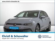 VW Golf, 1.0 TSI VIII MOVE, Jahr 2023 - München