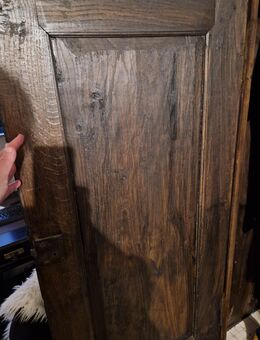 Antiker Eichenschrank - Altenhof (Mecklenburg-Vorpommern)