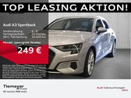 Audi A3, Sportback 30 TFSI ADVANCED LM18, Jahr 2024 - Remscheid