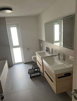 Doppelhaushälfte in Elgersweier - mit Garten und Carport - Offenburg