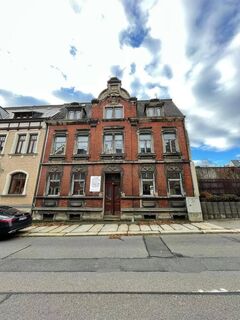 Objekt-Nr.: 15424 - entkerntes Mehrfamilienhaus mit 5 Eigentumswohnungen zum Sanieren in Falkenstein