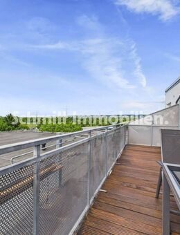 Penthouse in Hattersheim - Dachterrasse & 2 Stellplätze - Hattersheim (Main)