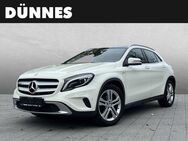 Mercedes GLA 180, Urban, Jahr 2016 - Regensburg