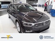 VW Passat Variant, 2.0 TSI R-LINE IQ LIGHT LM19, Jahr 2023 - Duisburg