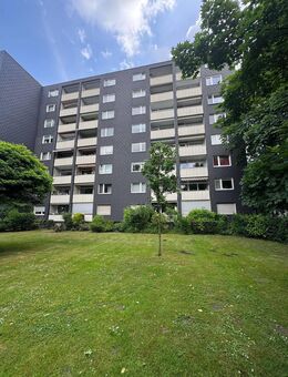 Gepflegte Eigentumswohnung in Duisburg-Wedau mit Aufzug und Loggia - Duisburg