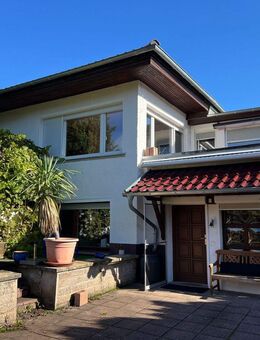 Einfamilienhaus mit großem geschlossenem Carport, Gästehaus und Sauna in Ortsrandlage - Tambach-Dietharz (Thüringer Wald)