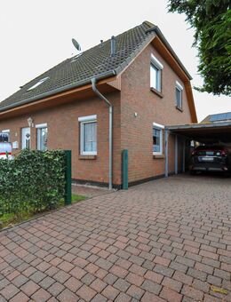 massives vollverklinkertes Einfamilienhaus mit Carport, 5 Zimmern, neuwertiger Heizung, Einbauküche - Stäbelow