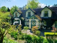 Hamburg - Wohldorf-Ohlstedt | Charmante Landhausvilla mit einem liebevollen Garten im Grünen - Hamburg