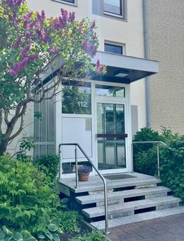Modernisierte, strandnahe 2-Zi.-Whg. in Büsum - ca. 42 m² mit sonnigem Südbalkon - Büsum
