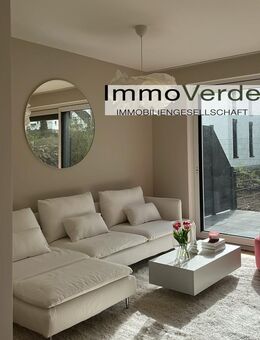 Modernes Familienwohnen im Bernwardshof: 4 Zimmer, Terrasse, Balkon und Stellplatz! - Hildesheim