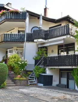 Doppelhaushälfte mit Einliegerwohnung und Panoramablick in Bernbach, Kurort Bad Herrenalb - Bad Herrenalb