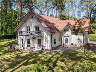 Eleganz und Lebensqualität vereint - möbliertes Designer-Refugium mit Einliegerwohnung nur wenige Schritte vom Strand entfernt - Bestensee